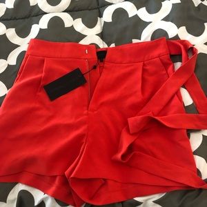 KENDALL & KYLIE brand new orange shorts